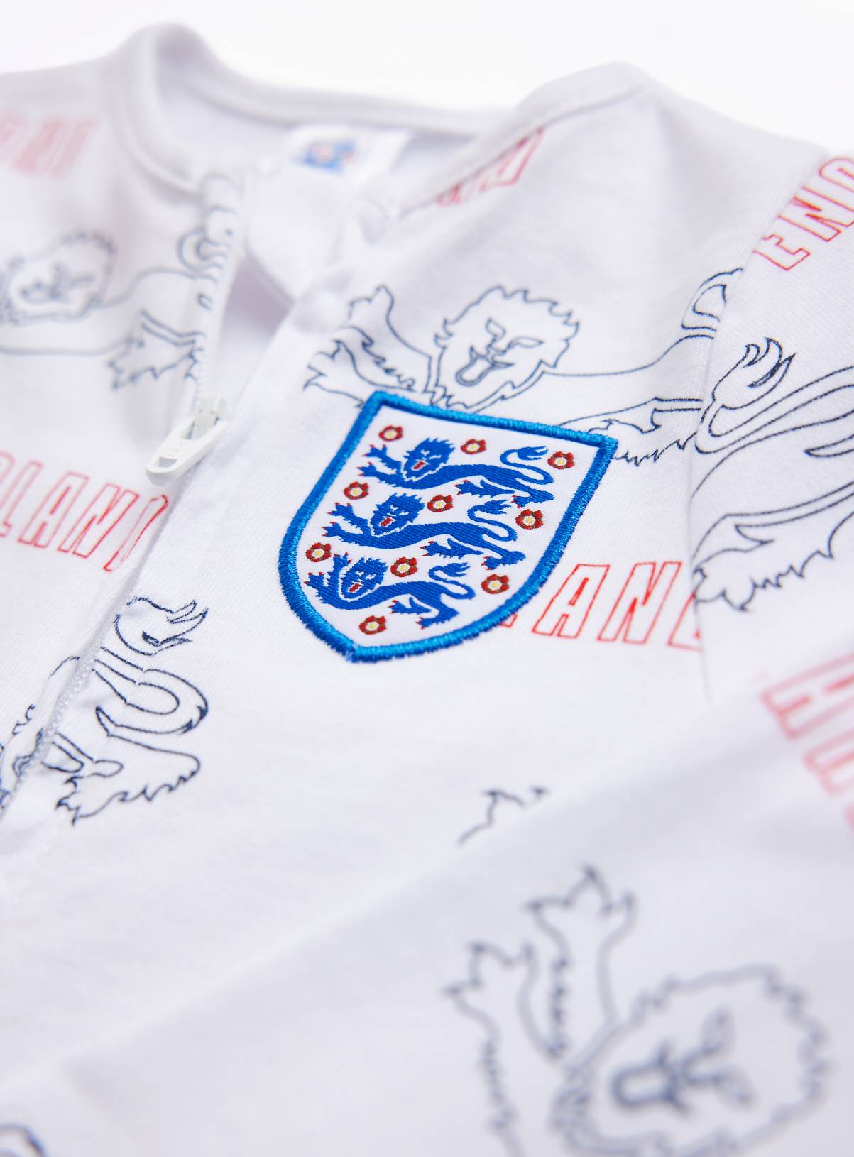 White England Three Lions Football Print Sleepsuit Up to 1 mth - Image 2