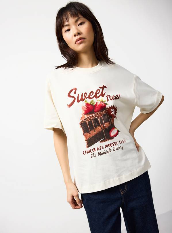 Cream Sweet Treat Print Oversized T-Shirt XS