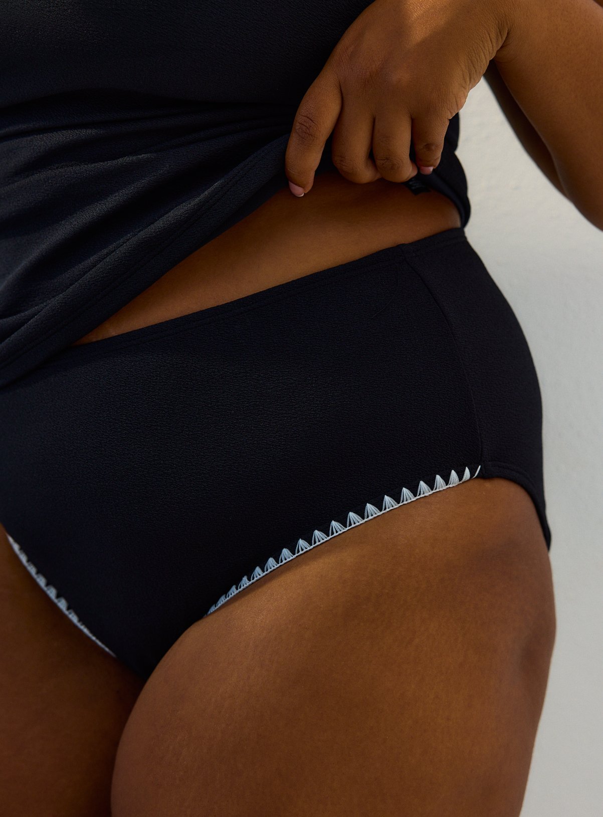 Black Blanket Stitch Tankini Full Brief Bikini Bottoms 14 - Image 5 thumbnail