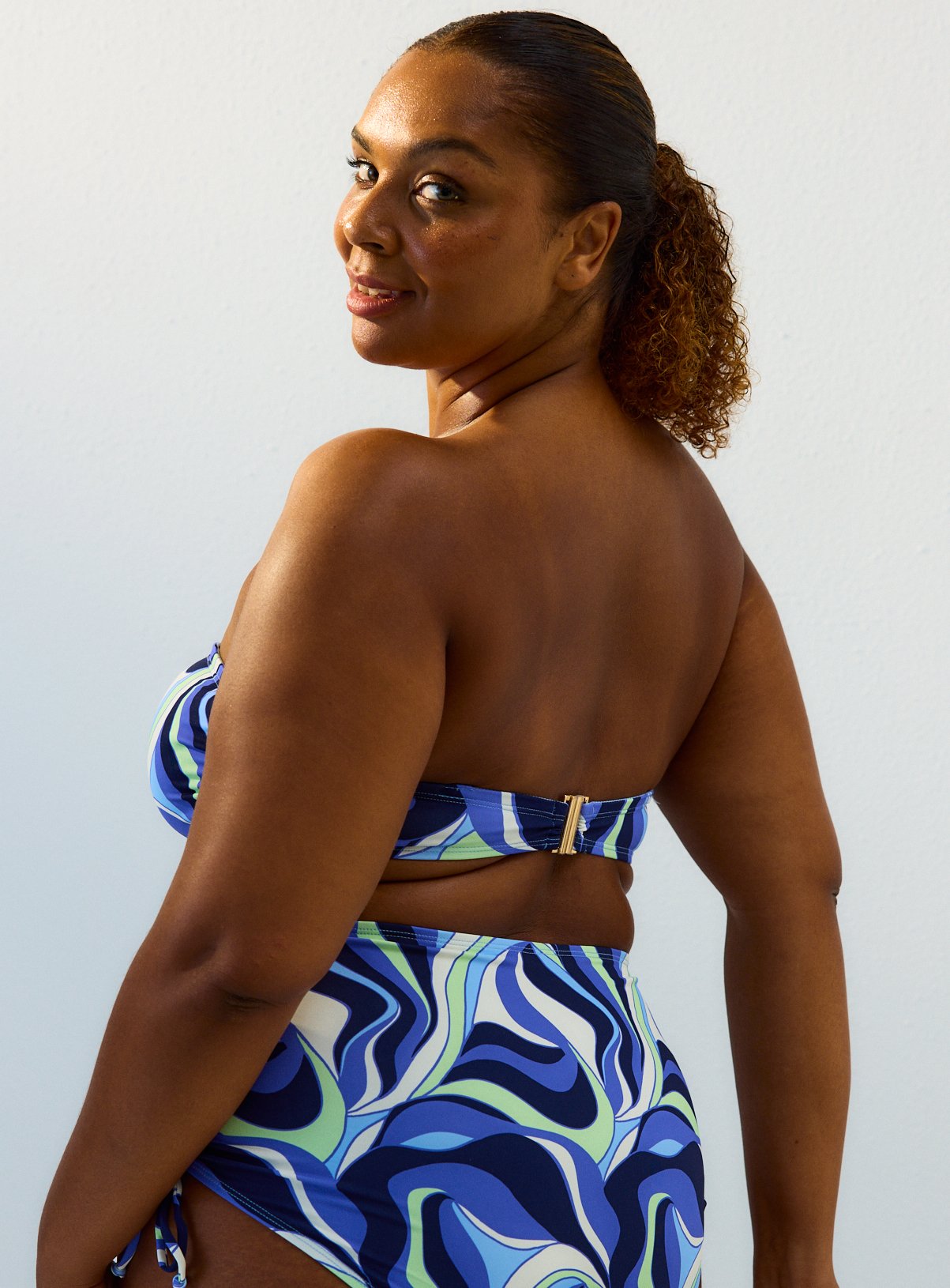Blue Soft Wave Print Bandeau Bikini Top 14 - Image 6 thumbnail