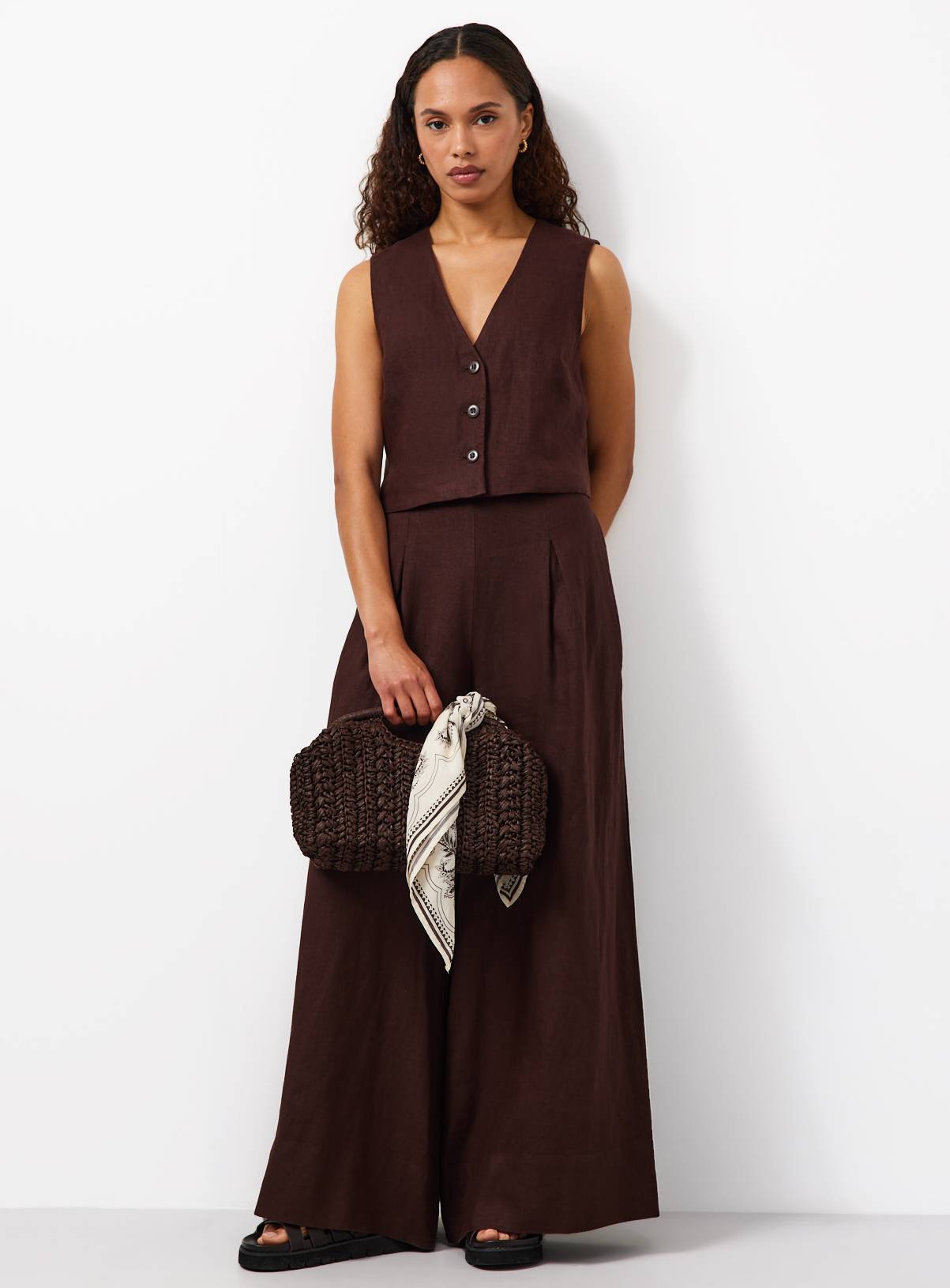 Brown Linen Waistcoat 18 - Image 2