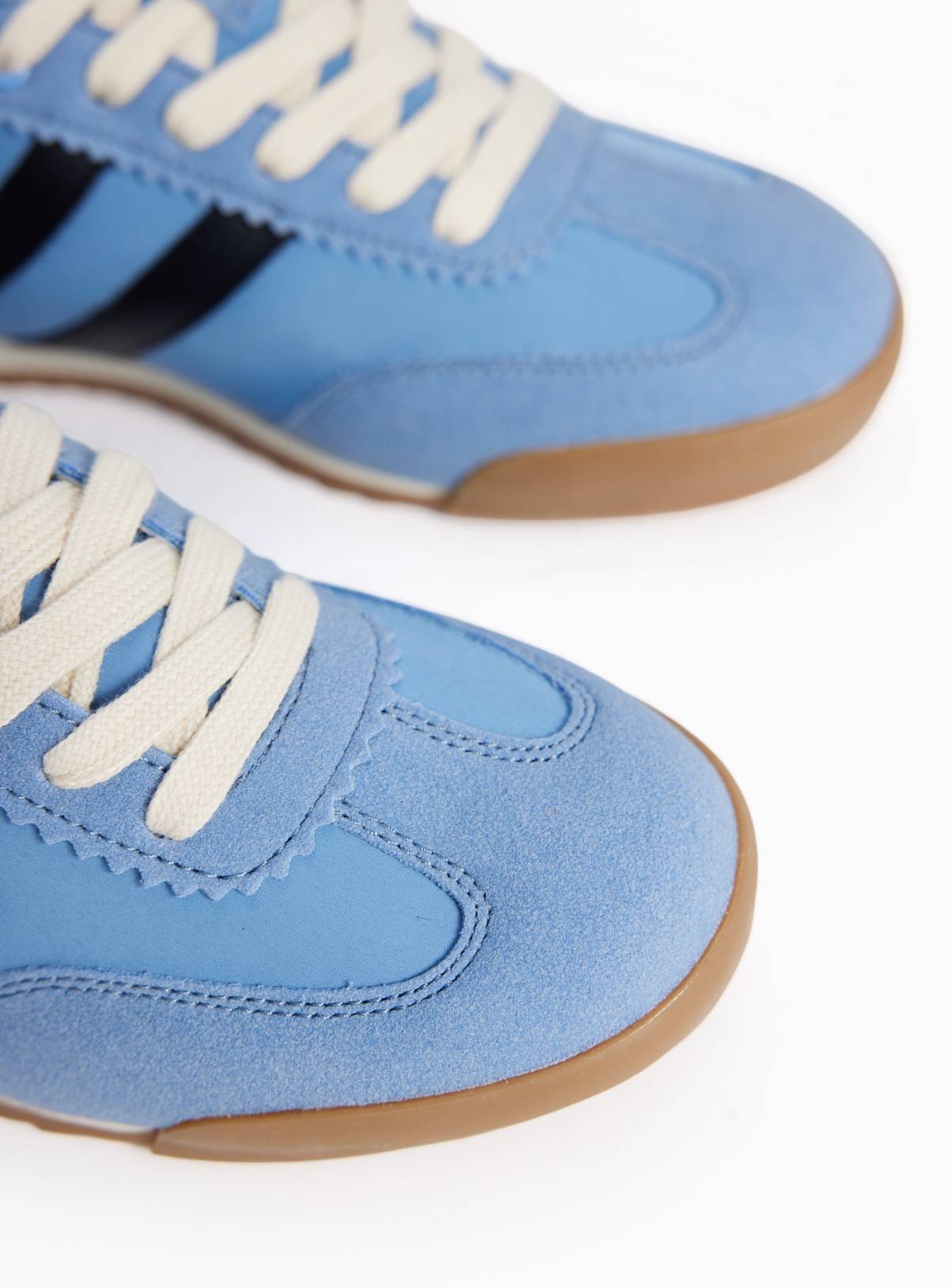 Blue Retro Style Trainers 7 - Image 4