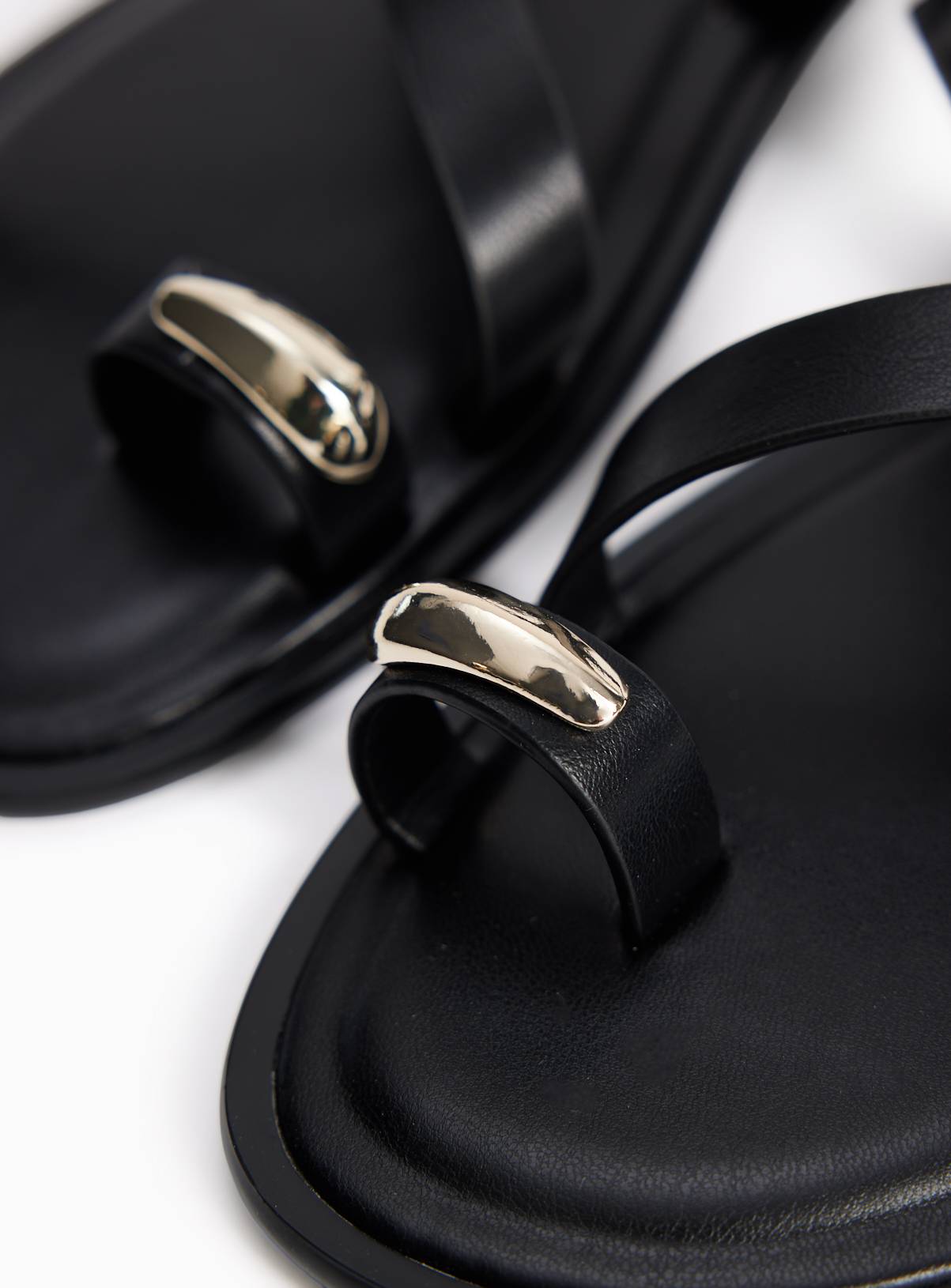 Black Toe Ring Detail Strappy Sandals 3 - Image 3