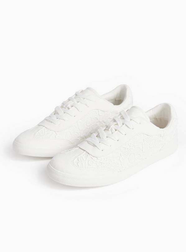 Cream Floral Lace Detail Trainers 7