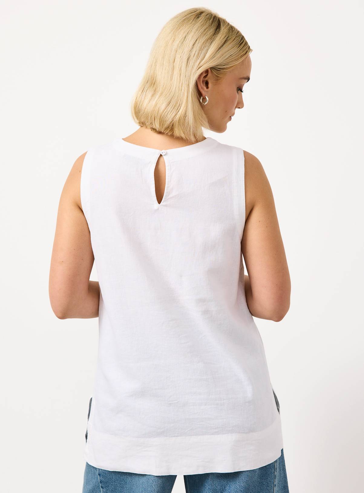 White Linen Blend Longline Sleeveless Shell Top 22 - Image 4