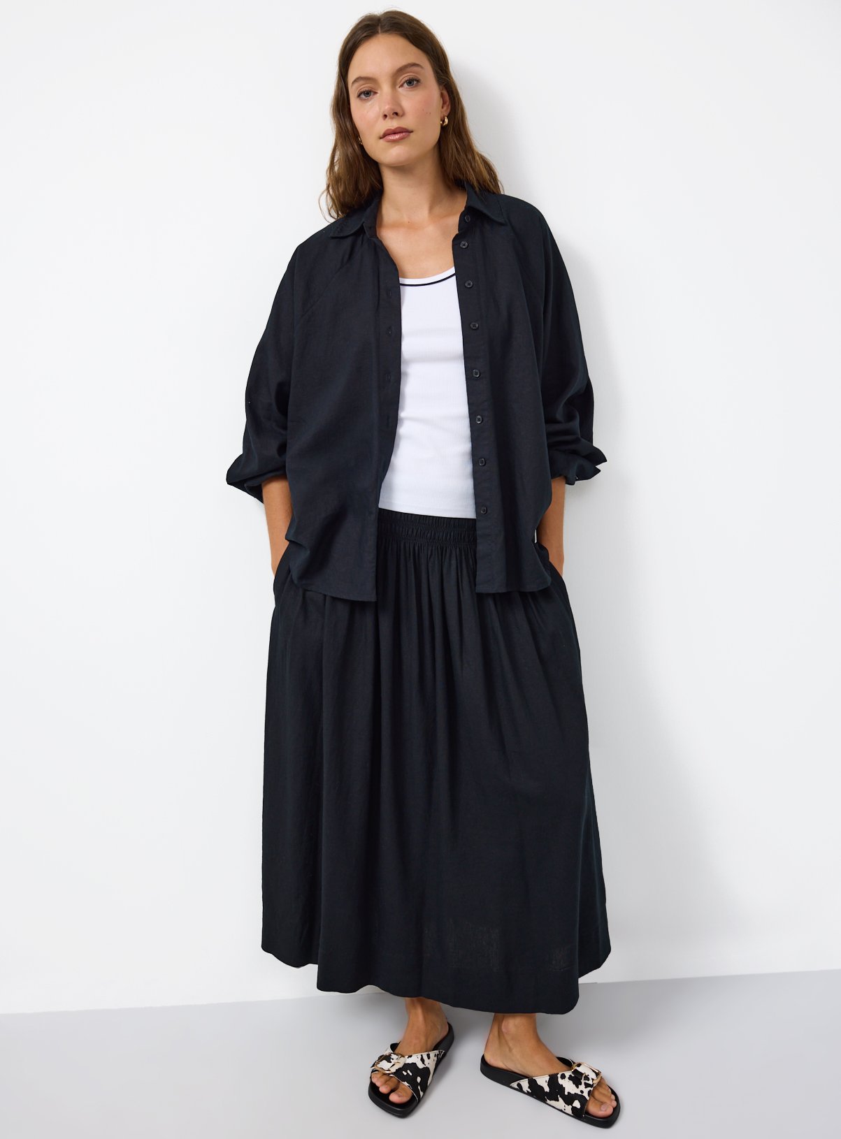 Black Linen Rich Shirred Waist Midaxi Skirt 10 - Image 2 thumbnail