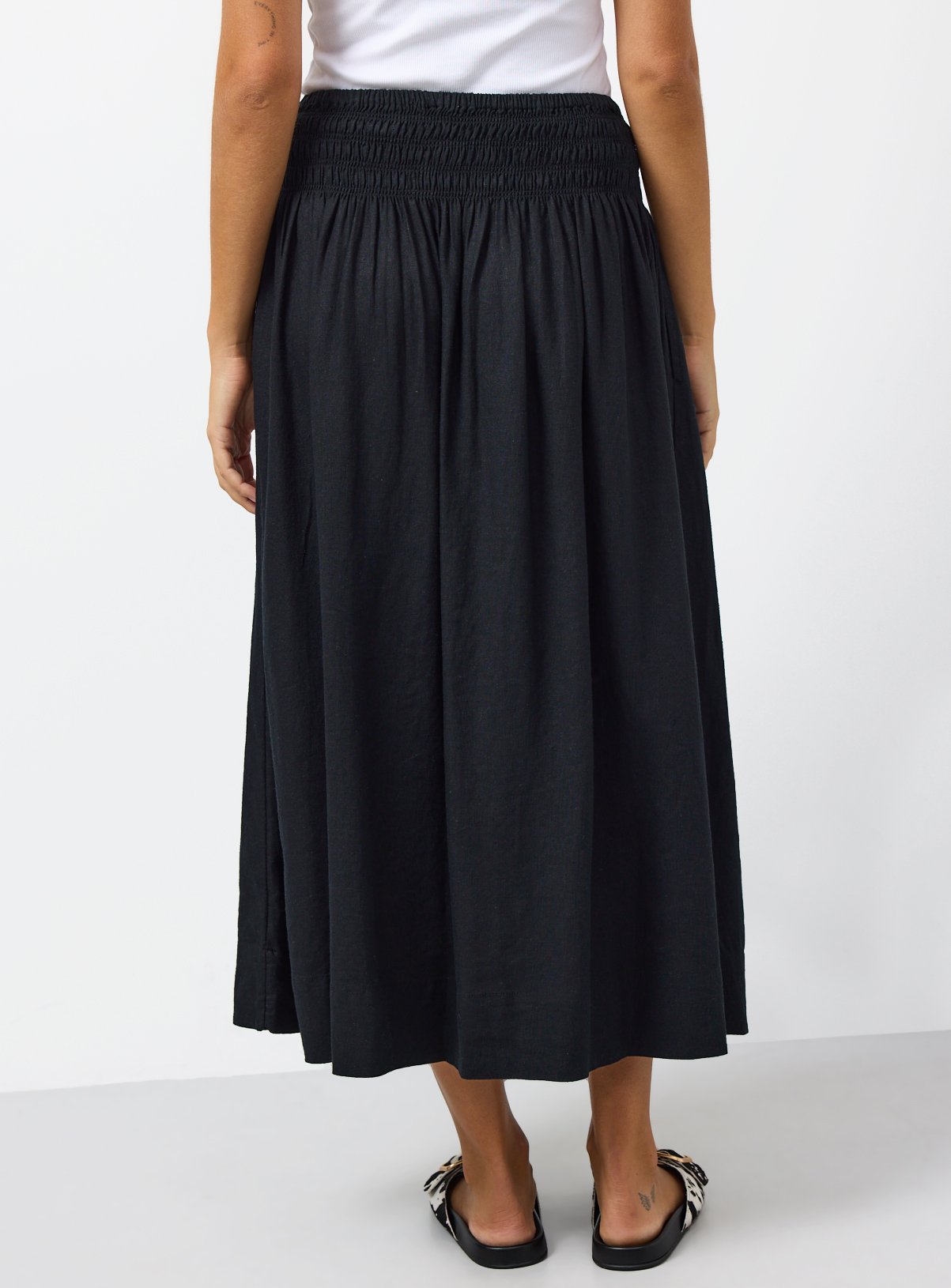 Black Linen Rich Shirred Waist Midaxi Skirt 10 - Image 4 thumbnail