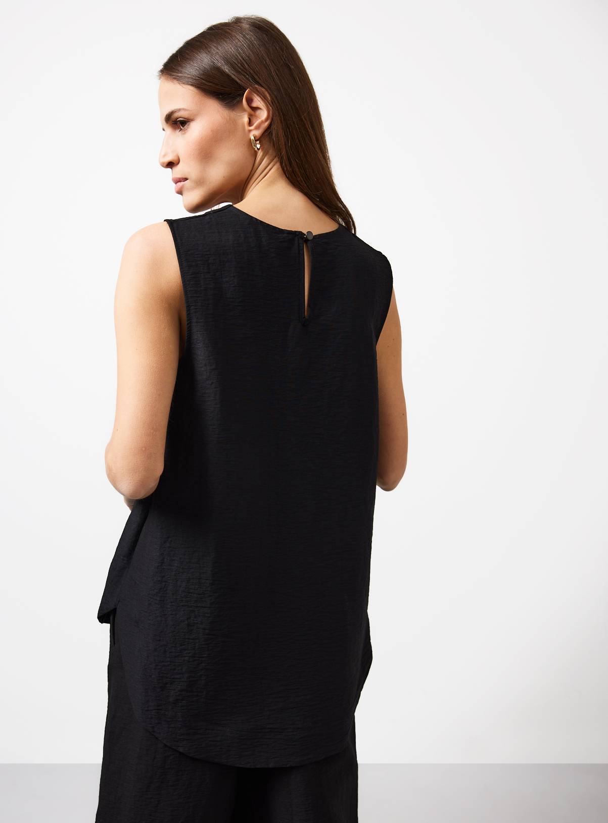 Black Sleeveless Shell Top 14 - Image 4