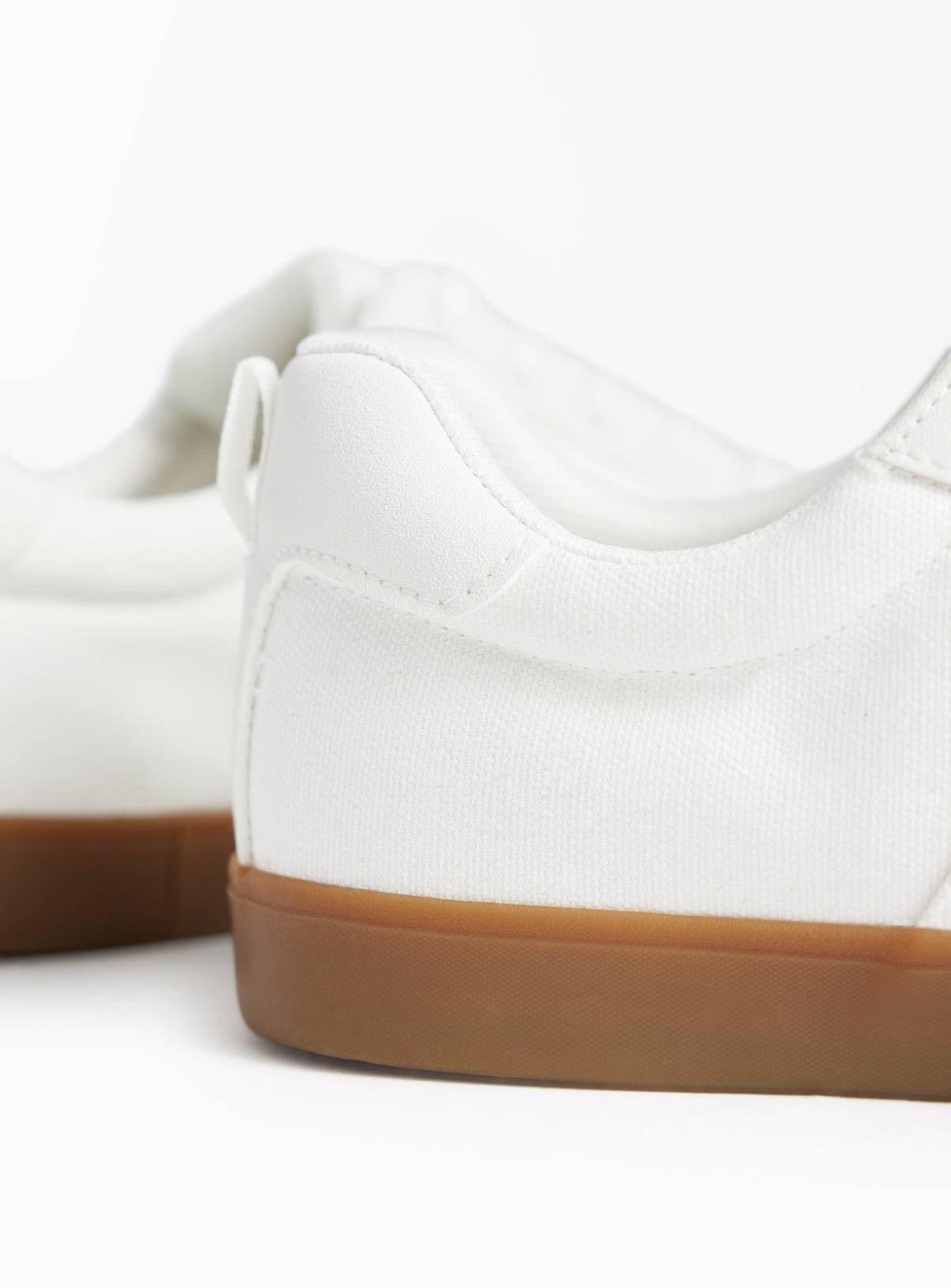 White Canvas Trainers 12 - Image 3