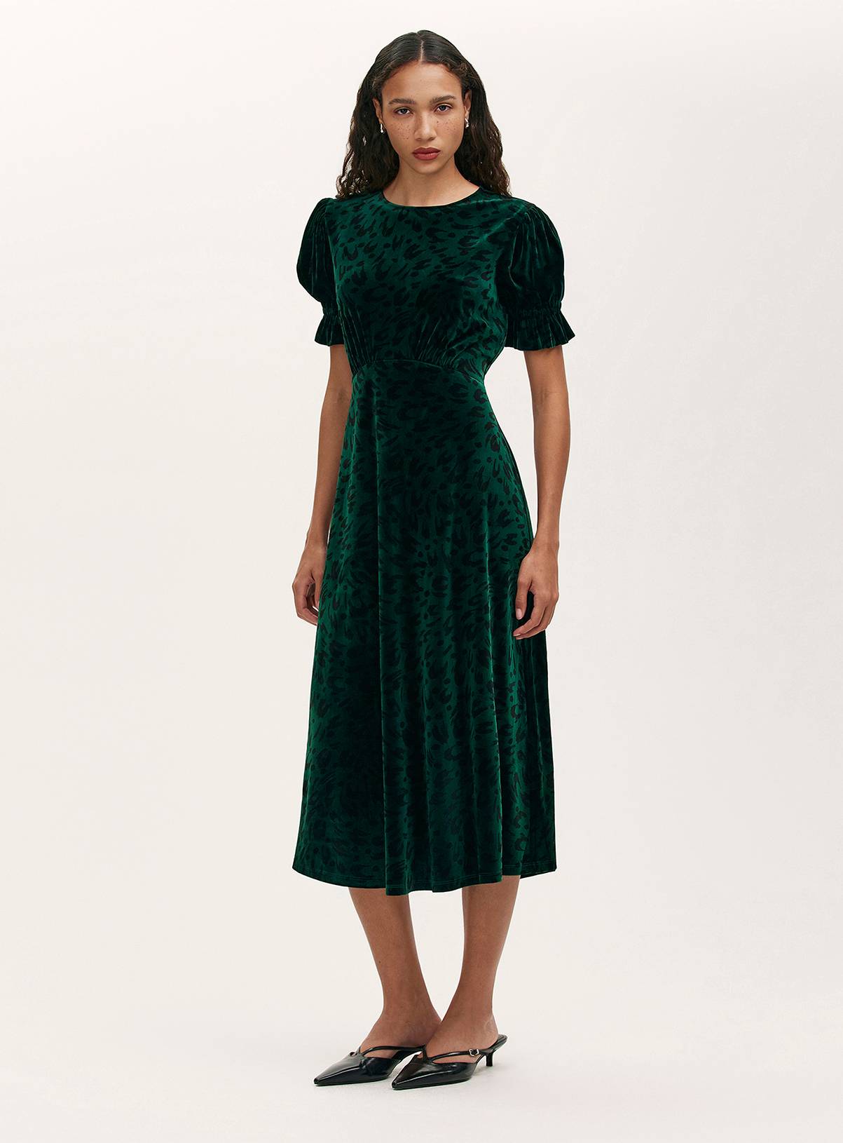 FINERY Mela Velvet Dress Green Animal 16 - Image 1