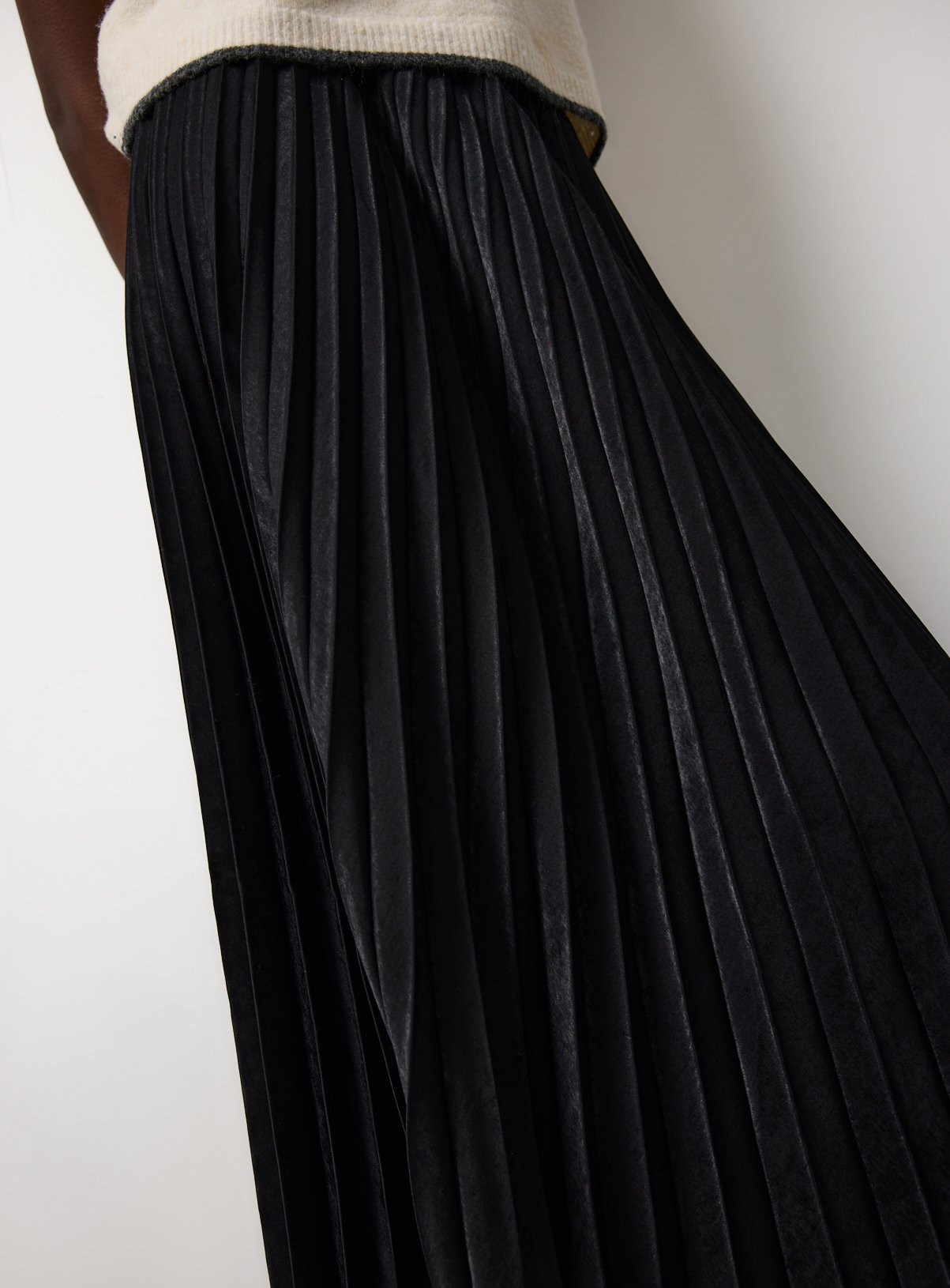 Black Satin Pleated Maxi Skirt 6 - Image 3 thumbnail