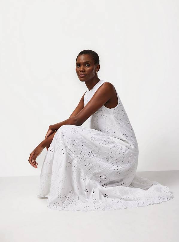 White Broderie Detail Sleeveless Smock Dress 24