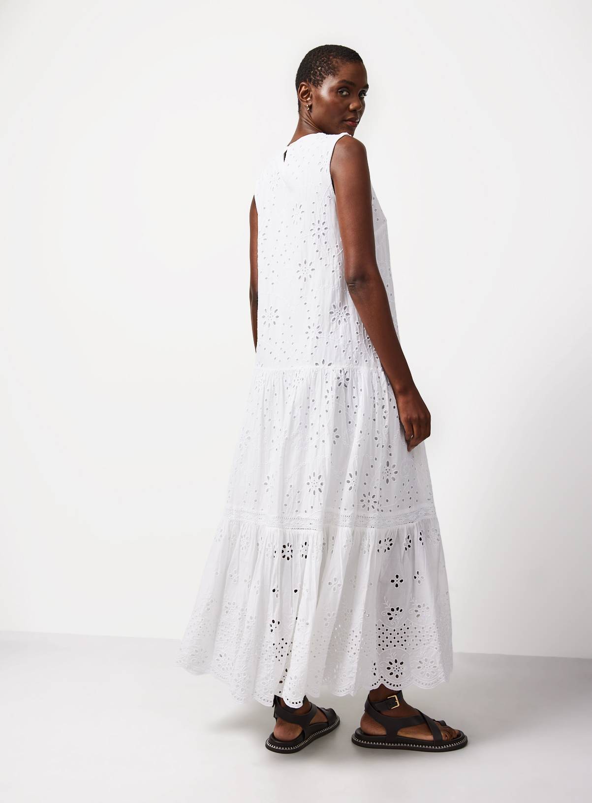 White Broderie Detail Sleeveless Smock Dress 18 - Image 3