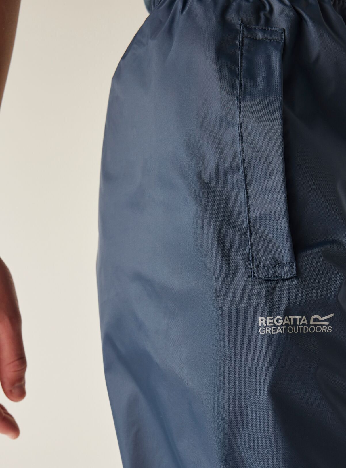 REGATTA Pack It Waterproof Over Trousers 14 years - Image 6 thumbnail