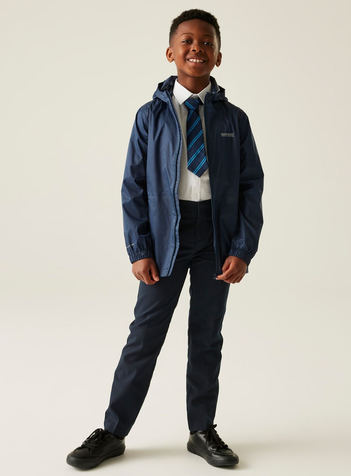 REGATTA Kids Pack It Waterproof Rain Jacket Navy 7-8 years - Image 2 thumbnail