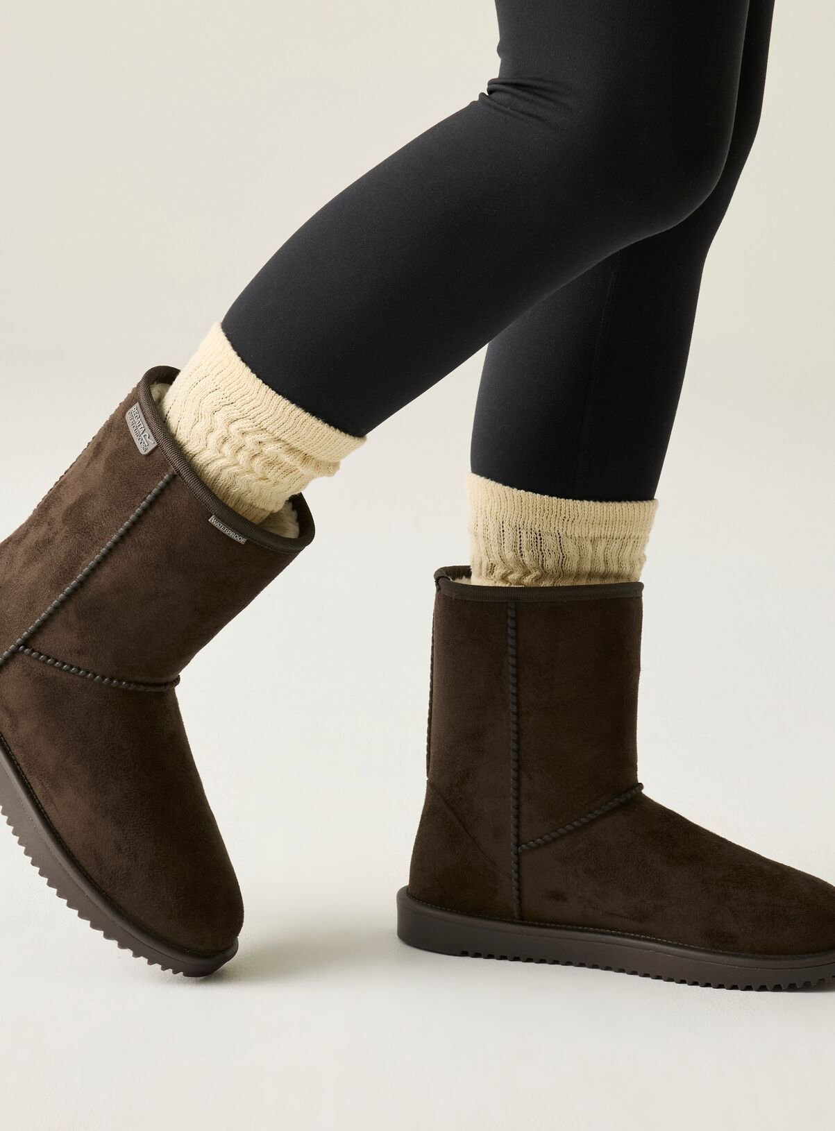 REGATTA Risley Mid Waterproof Boots Brown 4 - Image 1 thumbnail