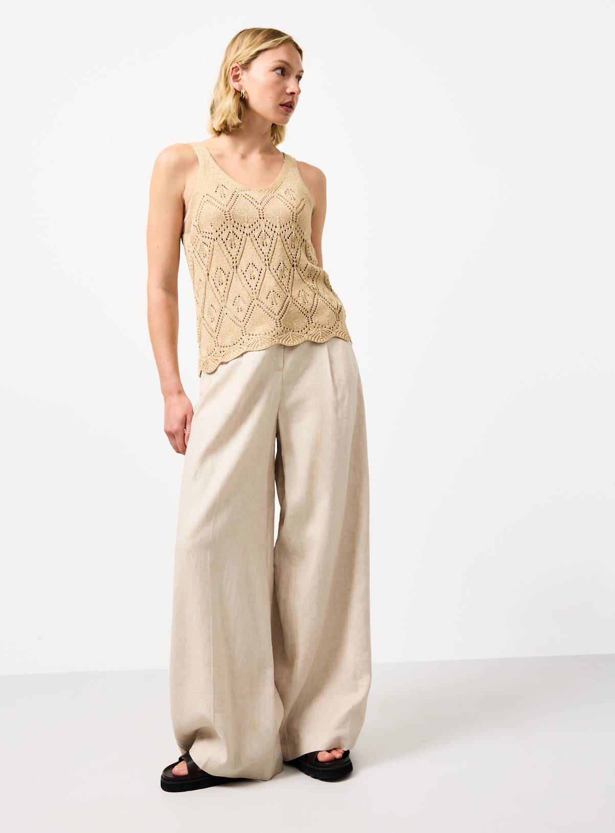 Gold Pointelle Knitted Vest XS - Image 2