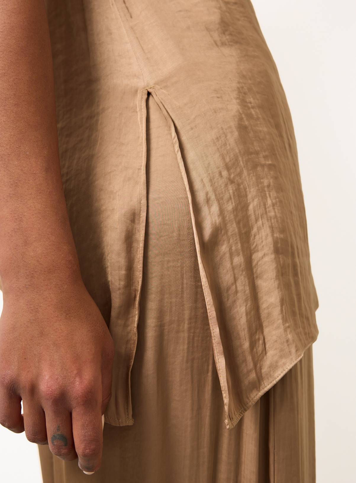 Gold Bandeau Style Asymmetric Hem Top 8 - Image 4