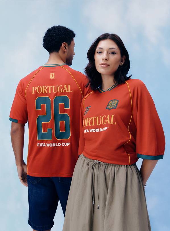 Red Official FIFA Portugal Retro Football T-Shirt XXXXL