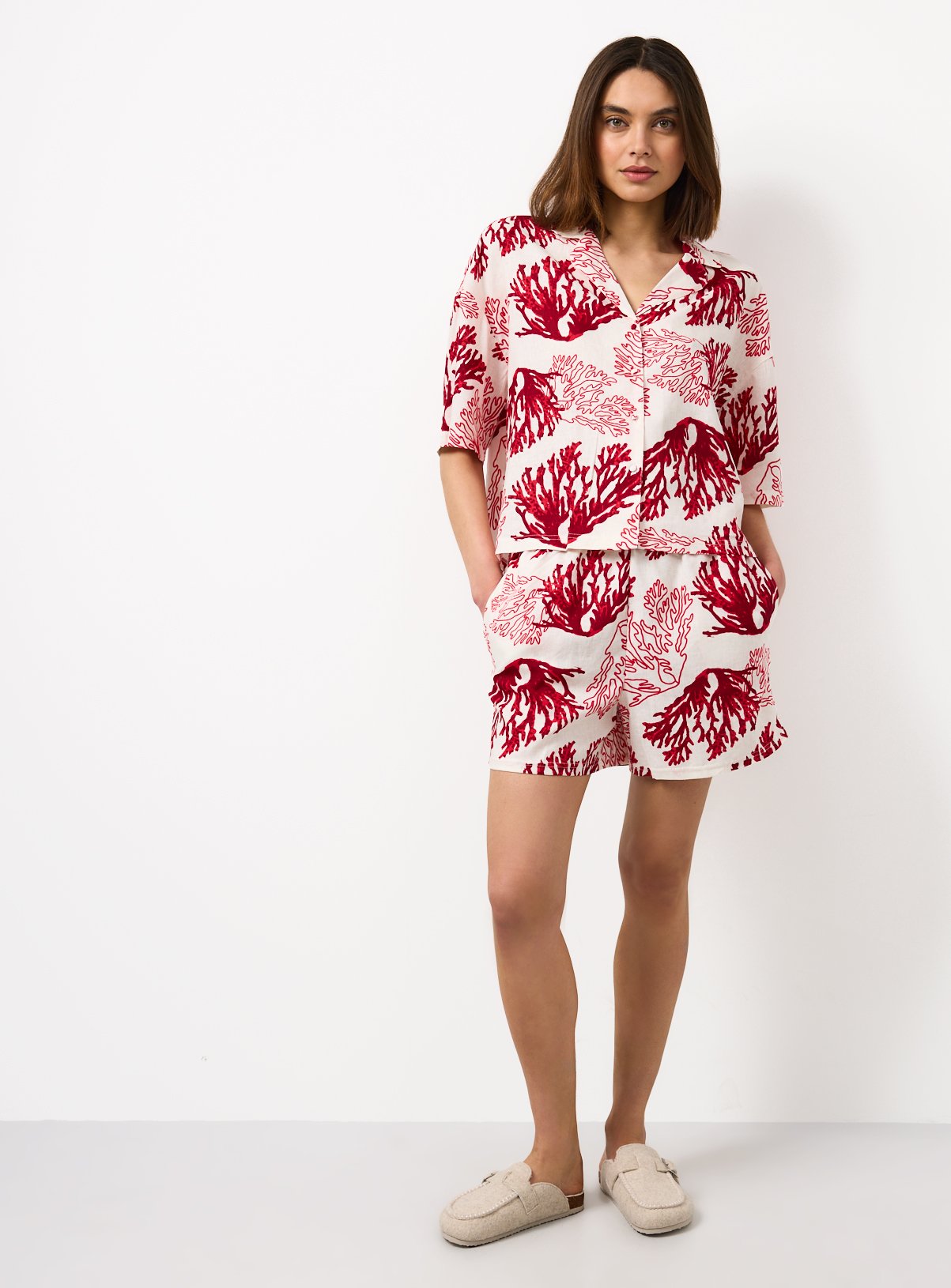 Red Coral Print Shortie Pyjamas 10 - Image 2 thumbnail