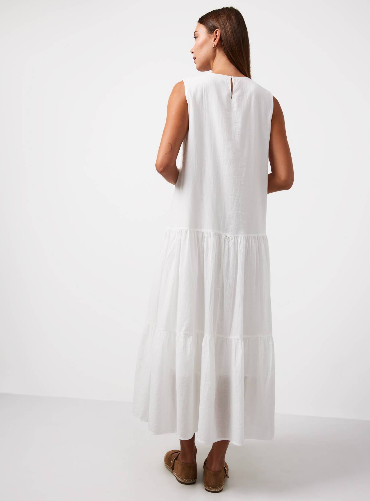 White Drop Waist Sleeveless Tiered Dress 18 - Image 4