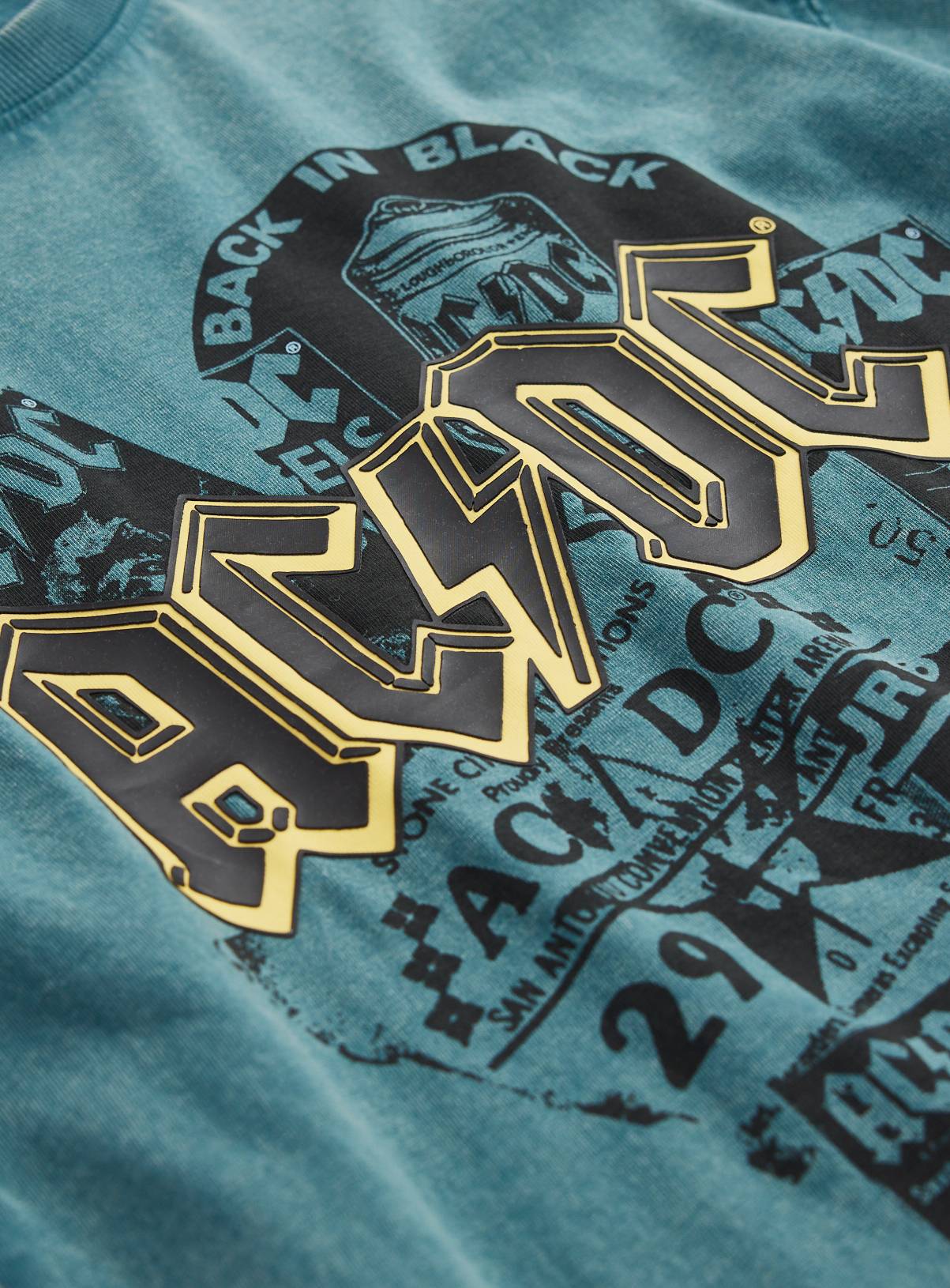 Green ACDC Graphic T-Shirt 8 years - Image 2