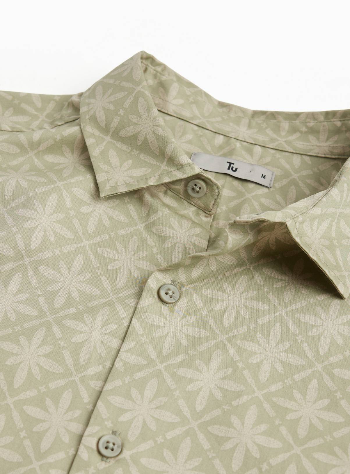 Green Mandala Print Satin Slim Fit Short Sleeve Shirt L - Image 4