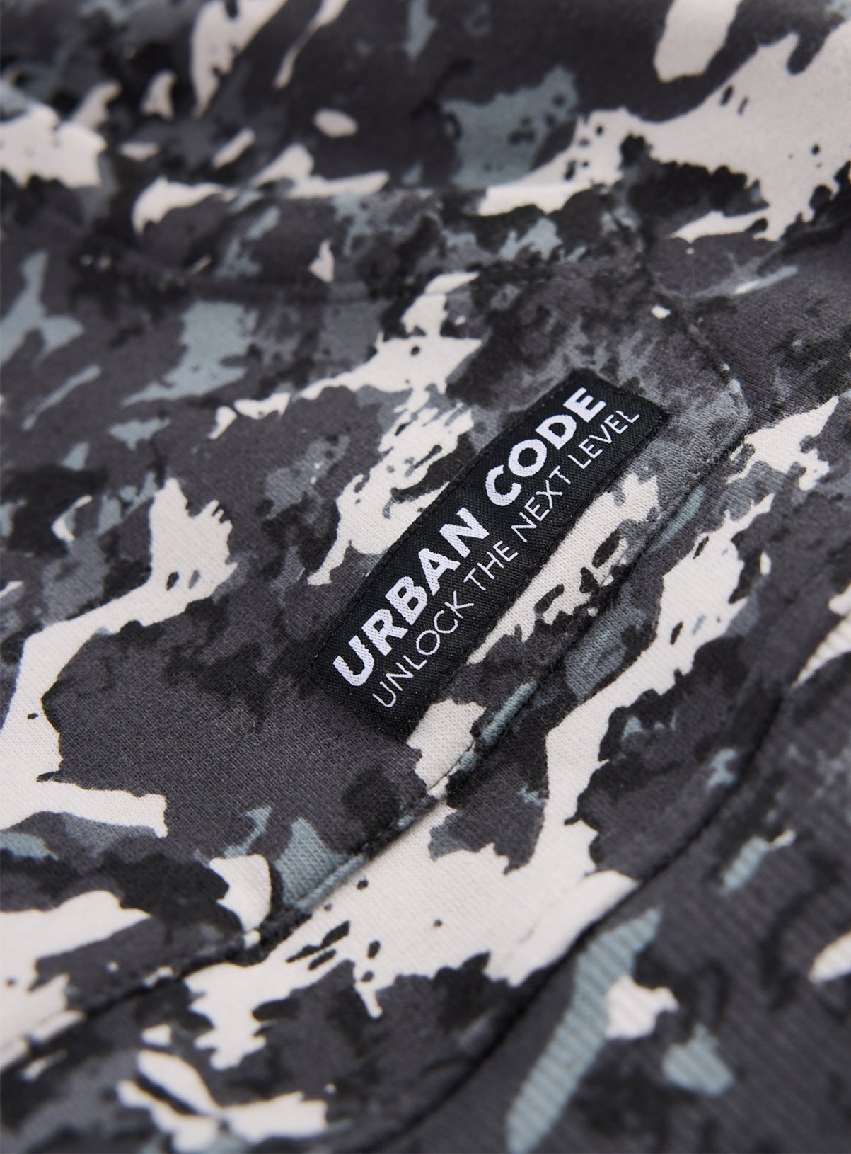 Grey Camo Print Hoodie 6 years - Image 2 thumbnail