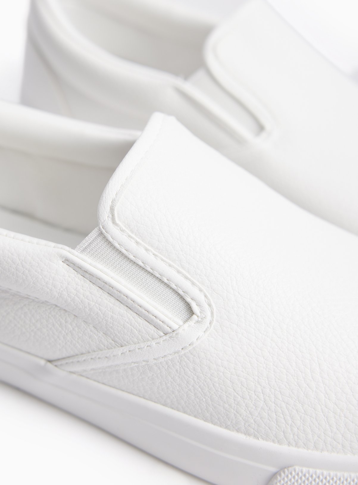 White Skater Style Slip On Trainers 6 - Image 3 thumbnail