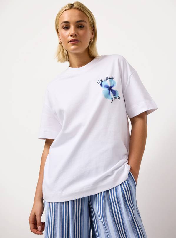White Floral Graphic Oversized Fit T-Shirt S