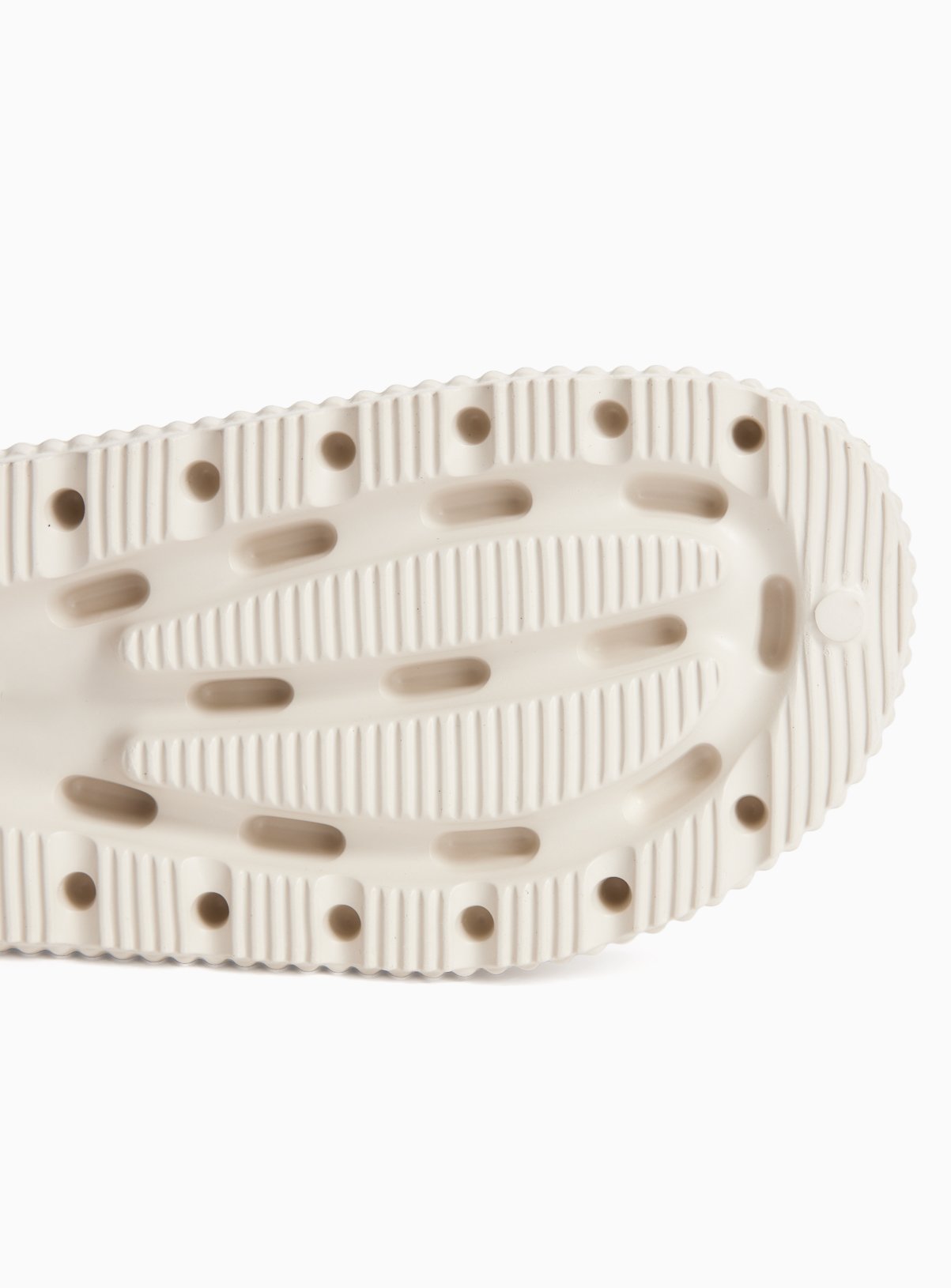 Neutral Chunky EVA Flip Flops 5-6 - Image 4 thumbnail