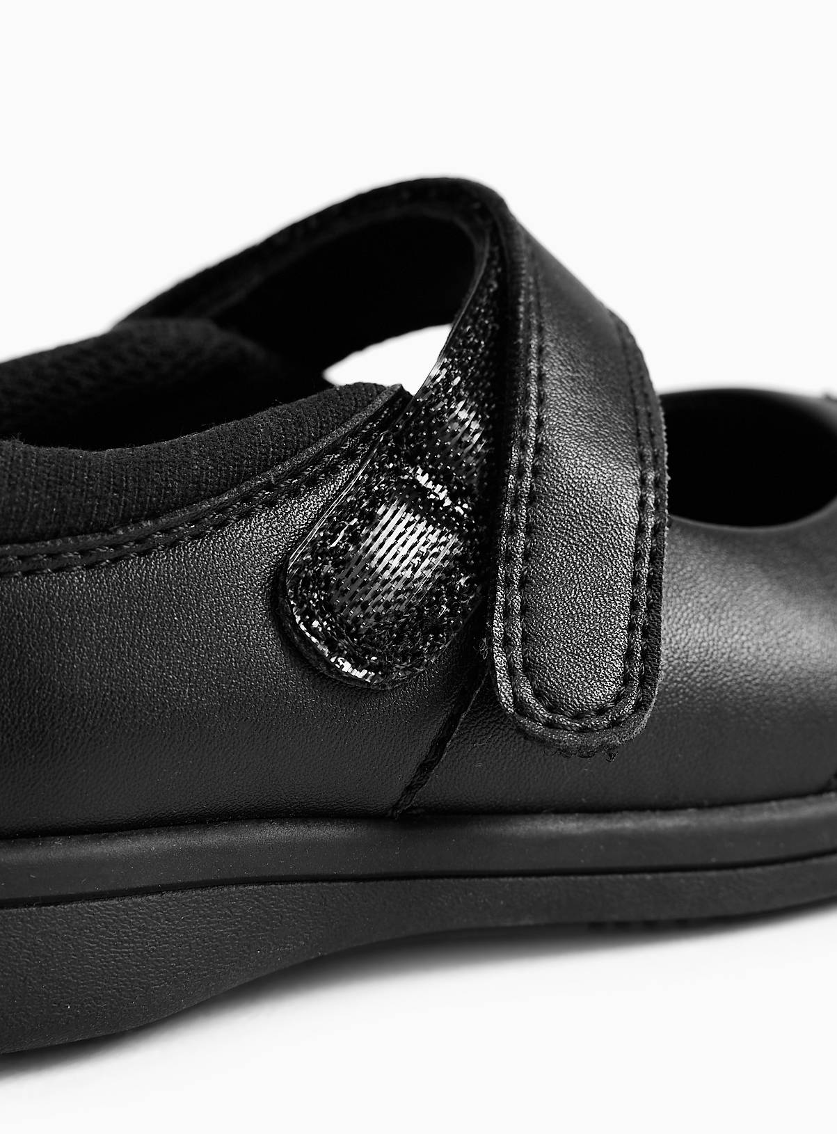 Black PU Chunky Heart Detail Mary Jane School Shoes 9 Infant - Image 4