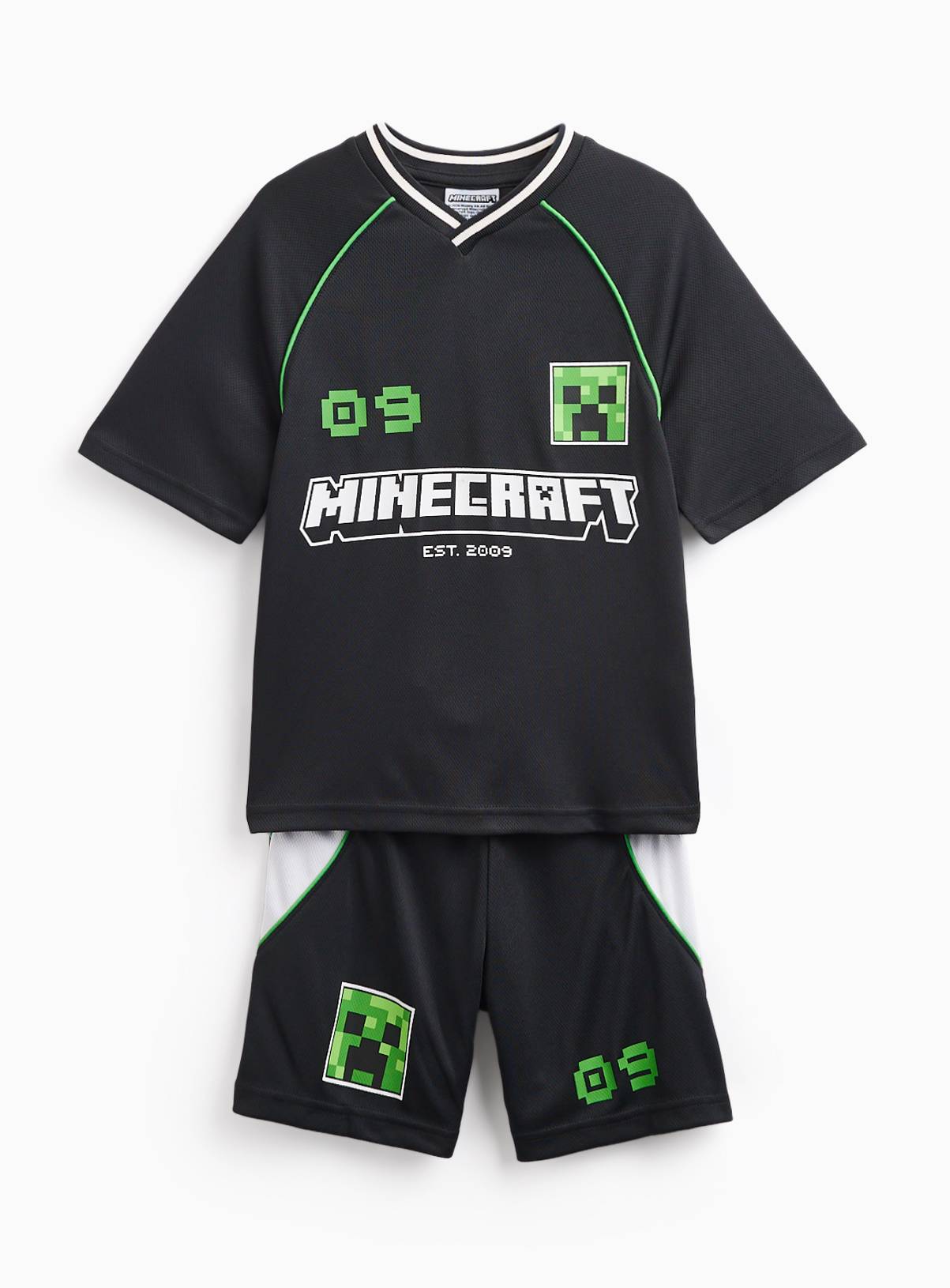 Black Minecraft Print Football Kit 12 years - Image 1