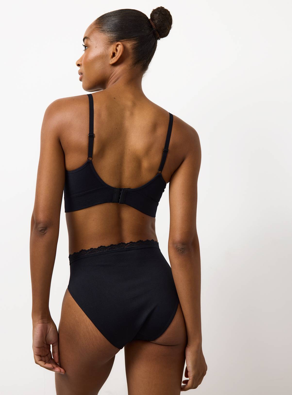 Black Lace Trim Seamless Crop Top M - Image 4