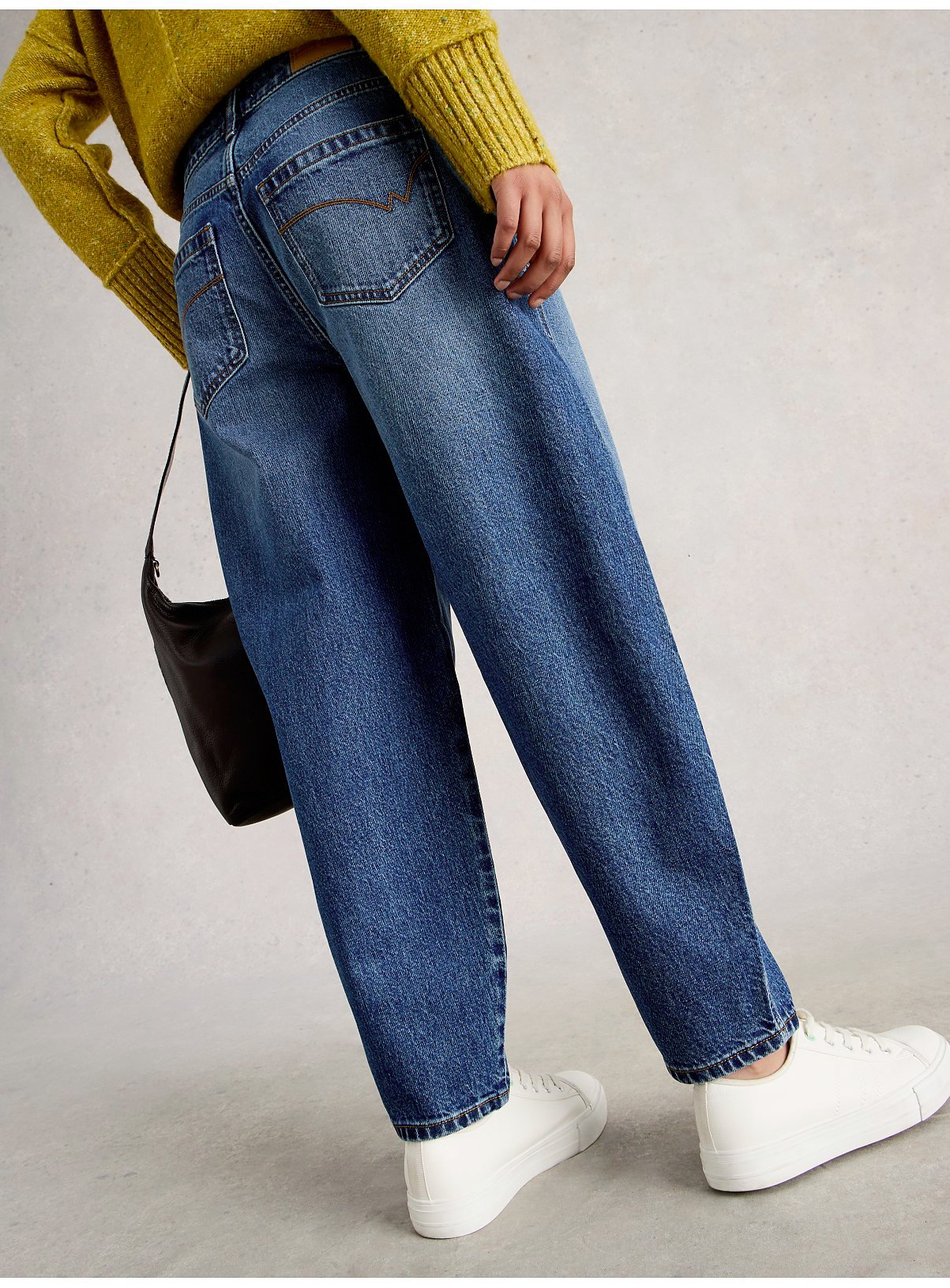 WHITE STUFF Aubrey Barrel Leg Jean Mid Denim 14 - Image 3 thumbnail