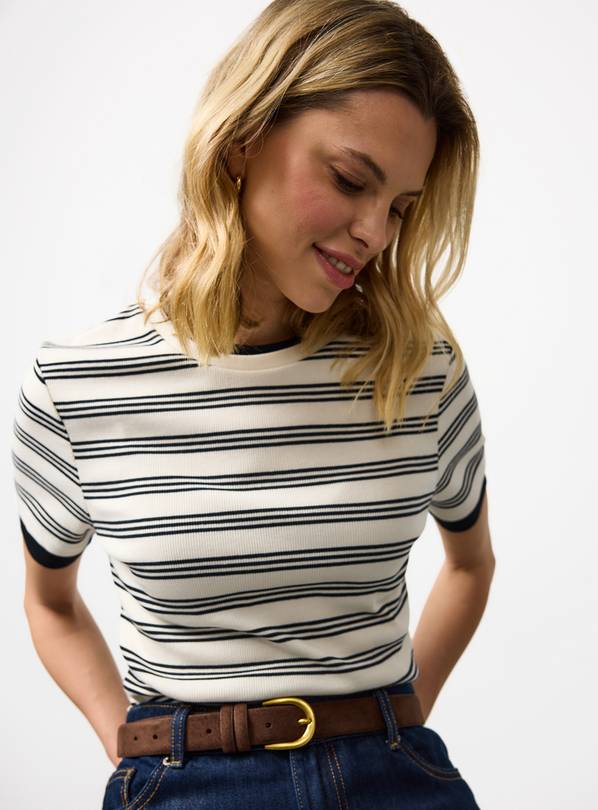 Mono Striped Mock Layer Short Sleeve Top 14