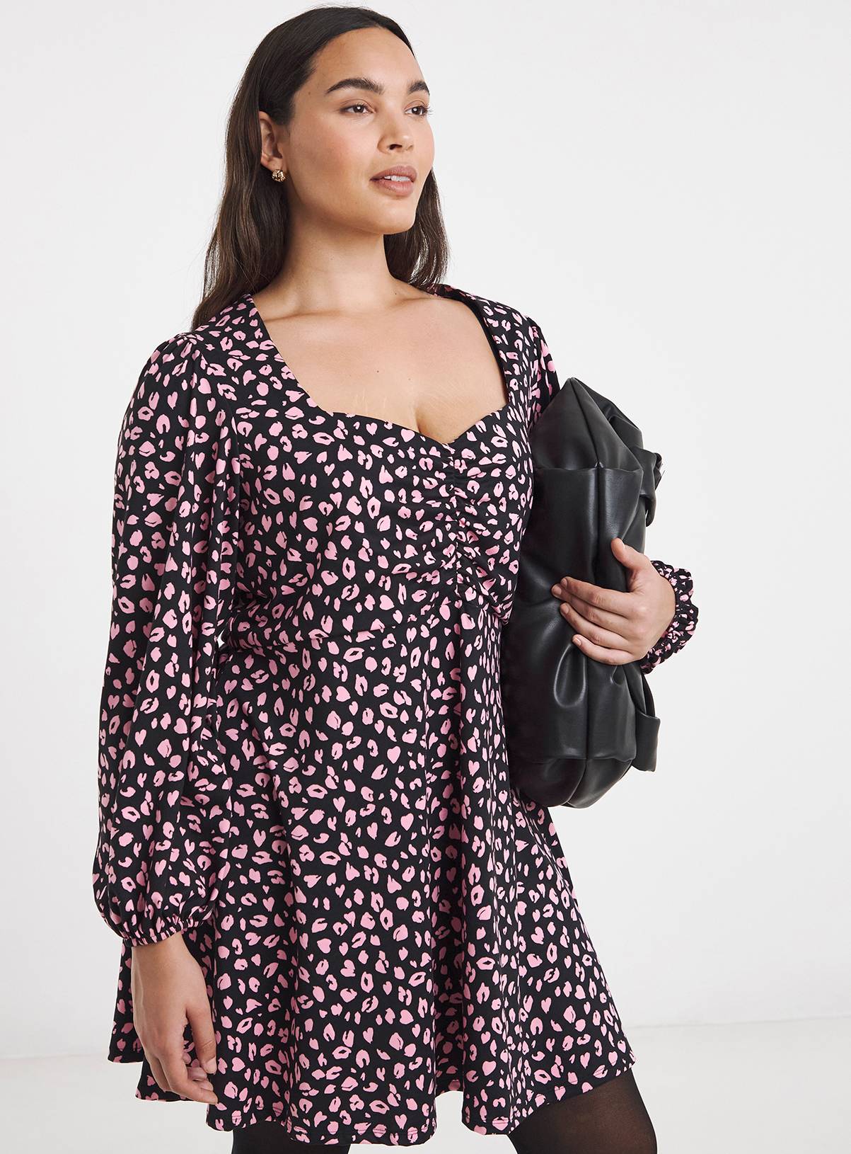 SIMPLY BE Supersoft Mini Dress With Shirred Detail Black Print 10 - Image 3