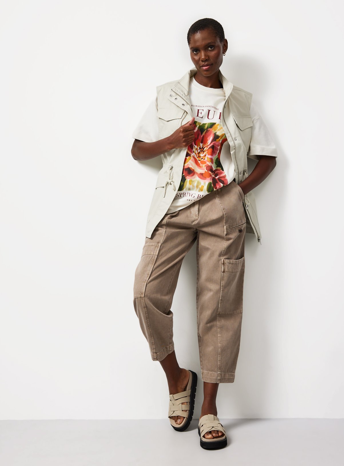 Stone Twill Barrel Leg Cargo Trousers 14 - Image 2 thumbnail