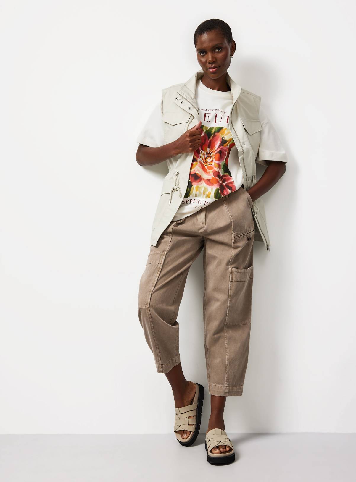 Stone Twill Barrel Leg Cargo Trousers 14 - Image 2