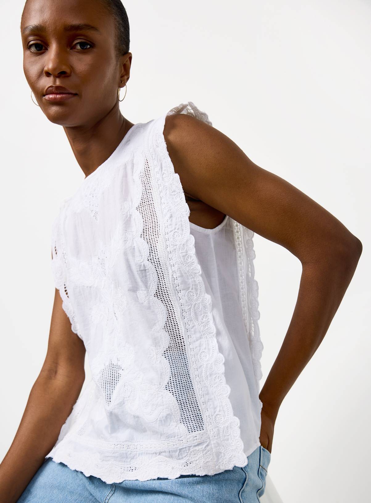 White Lace Embroidered Sleeveless Shell Top 6 - Image 1
