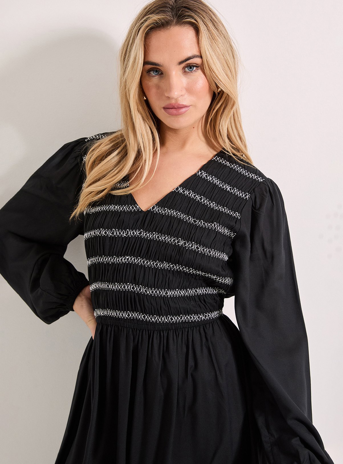 DOROTHY PERKINS Contrast Stitching Shirred Bodice V Neck Midaxi Dress 8 - Image 2 thumbnail