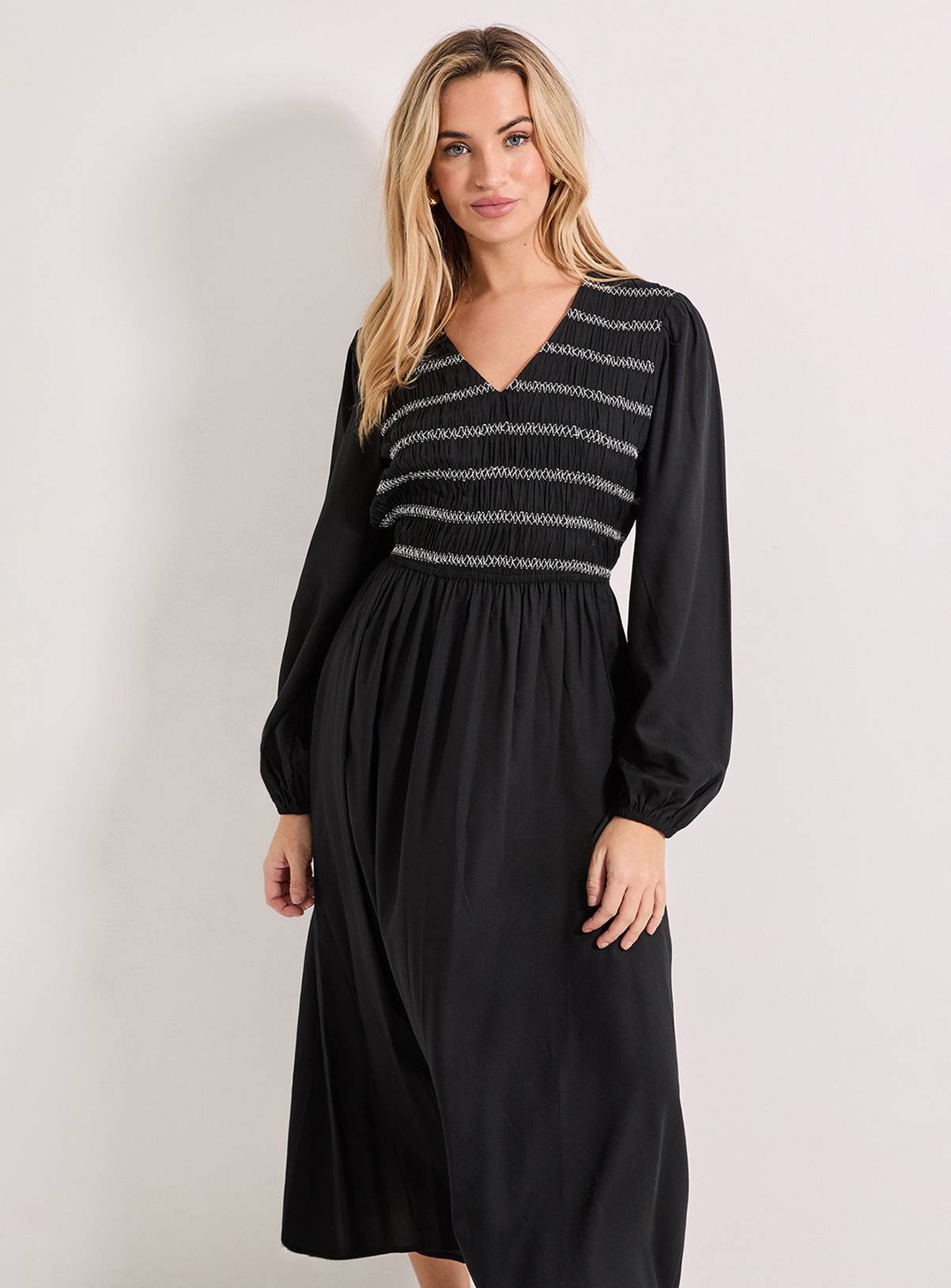 DOROTHY PERKINS Contrast Stitching Shirred Bodice V Neck Midaxi Dress 8 - Image 4