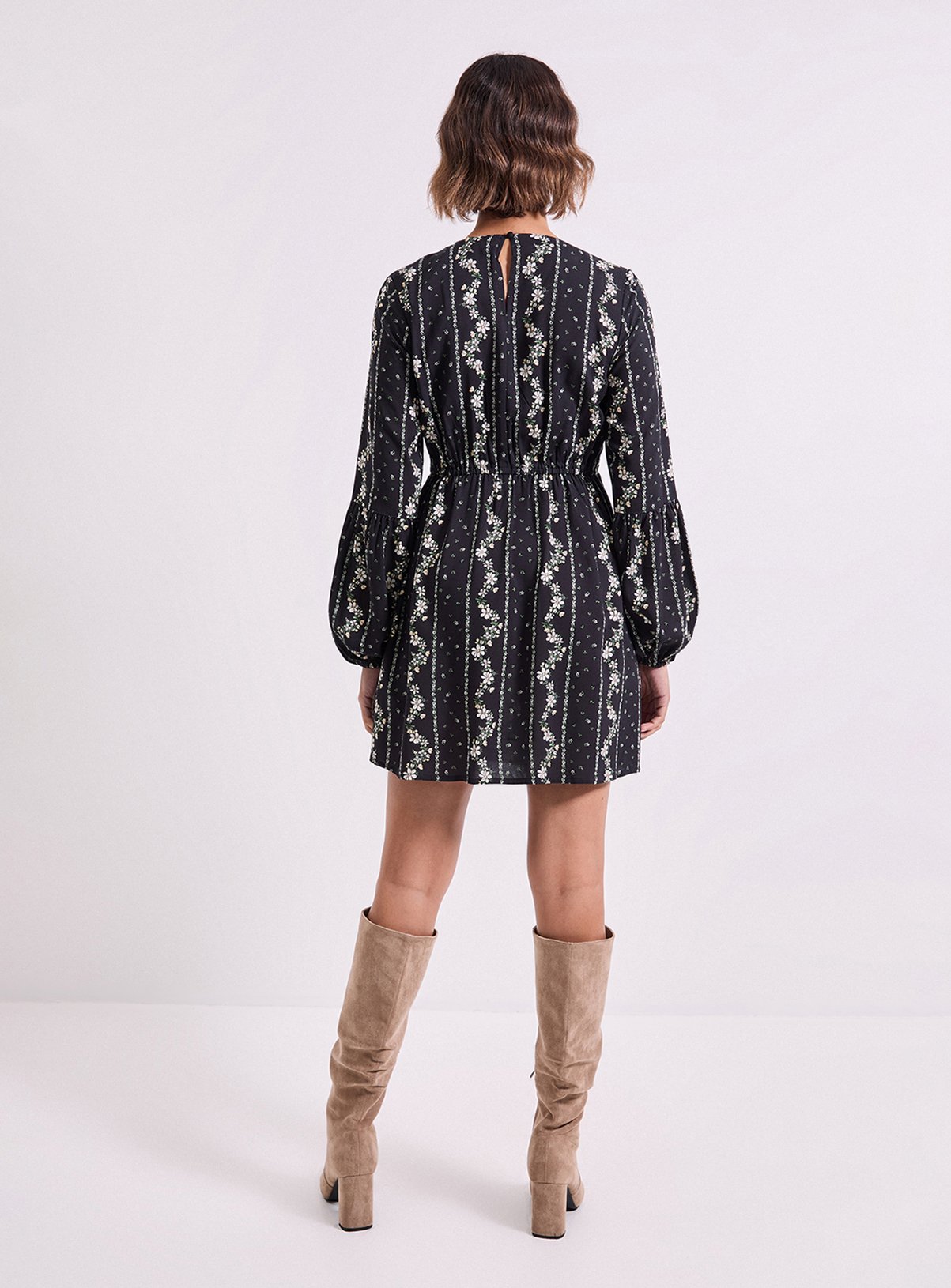 DOROTHY PERKINS V Neck Smock Blouson Sleeve Printed Mini Dress 10 - Image 3 thumbnail