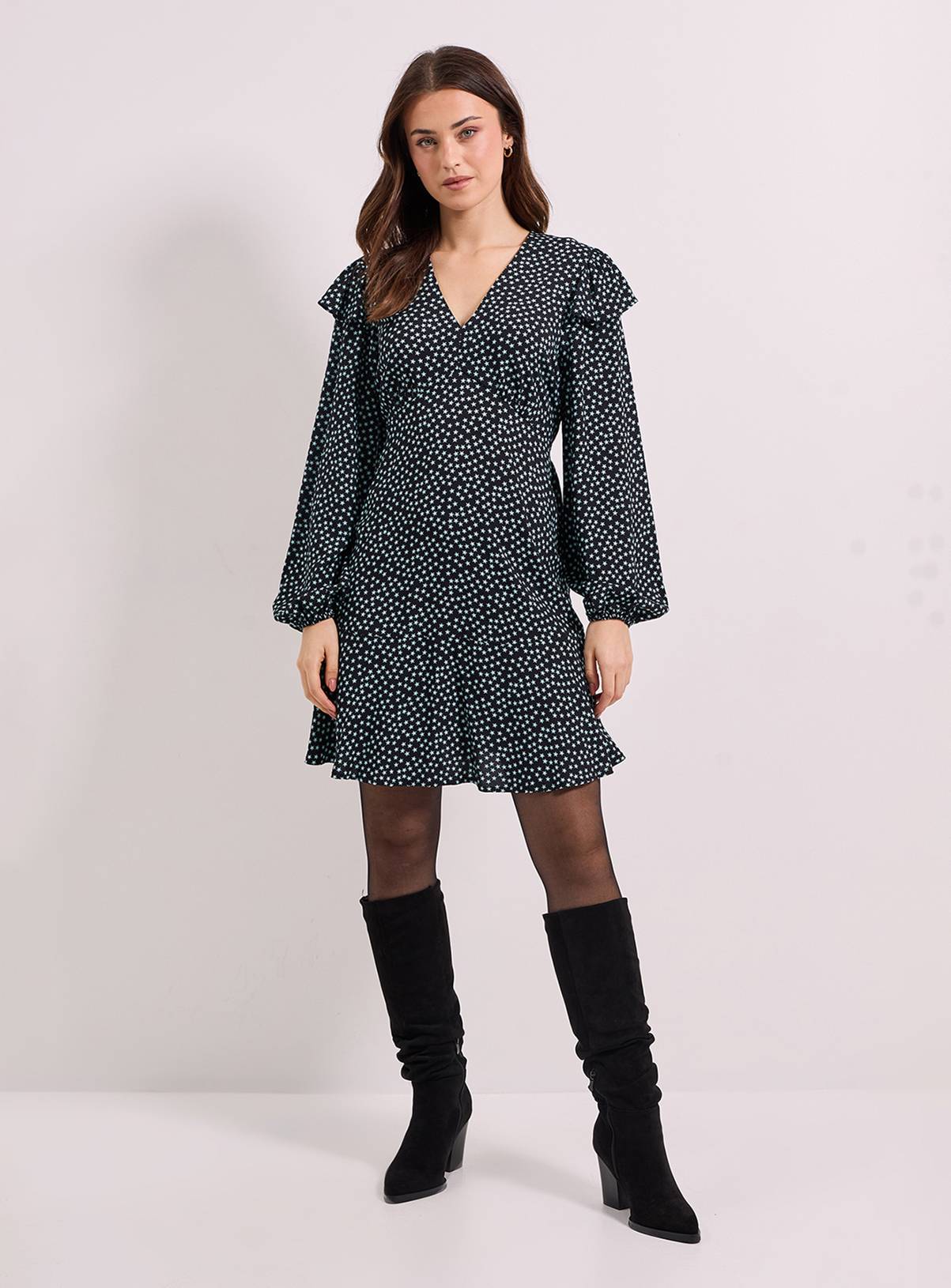 DOROTHY PERKINS Star Frill Detail Blouson Sleeve Tie Back Tiered Printed Mini Dress 16 - Image 2