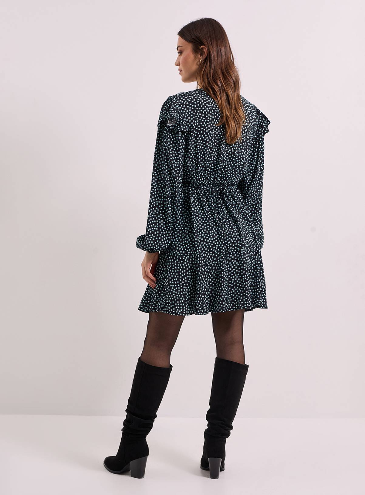 DOROTHY PERKINS Star Frill Detail Blouson Sleeve Tie Back Tiered Printed Mini Dress 16 - Image 3