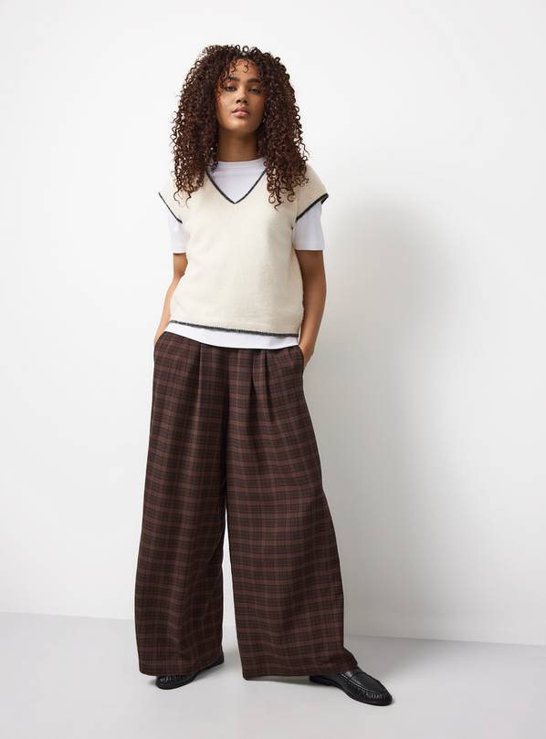 Chocolate Checked Ultra Wide Trousers 22