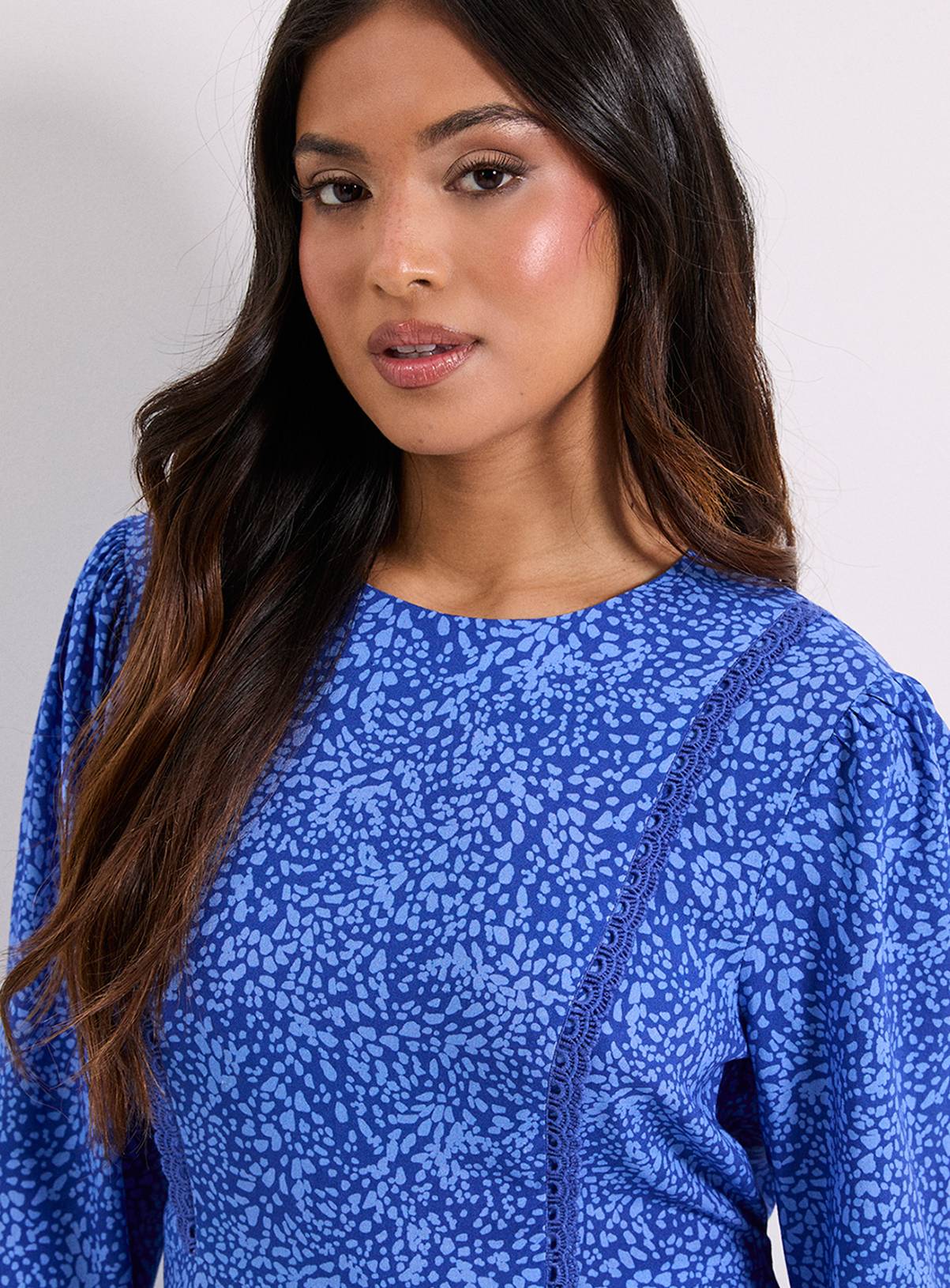 DOROTHY PERKINS Petite Blue Animal Lace Trim Detail Tie Back Printed Mini Dress 10 - Image 4