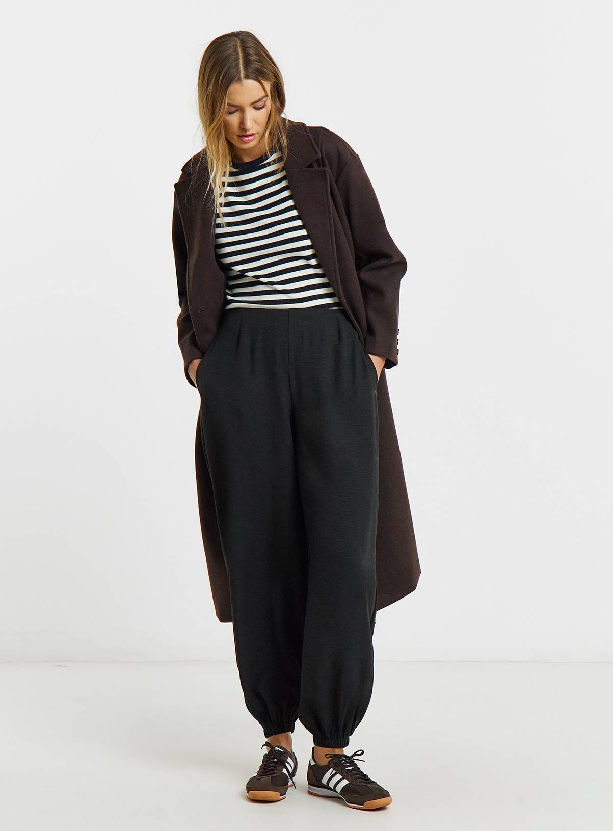 SIMPLY BE Balloon Trouser 18 - Image 1