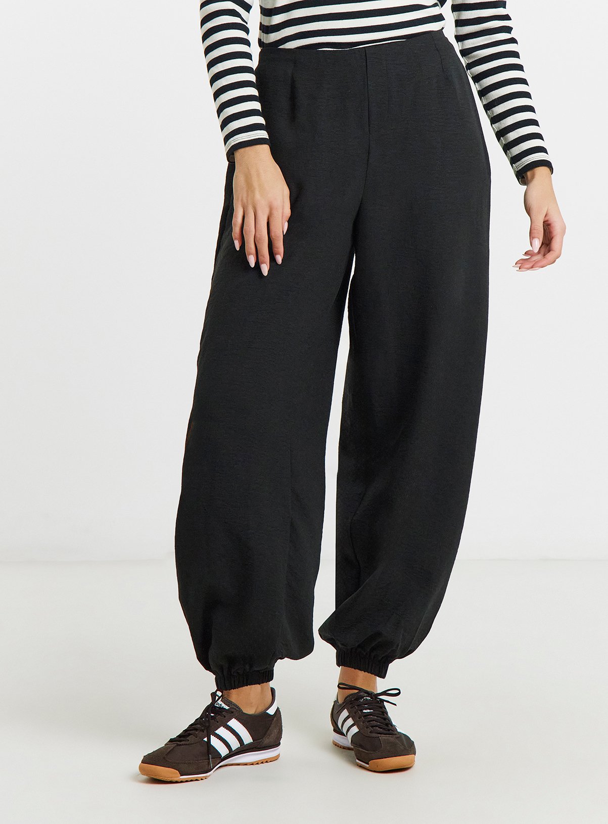 SIMPLY BE Balloon Trouser 18 - Image 3 thumbnail