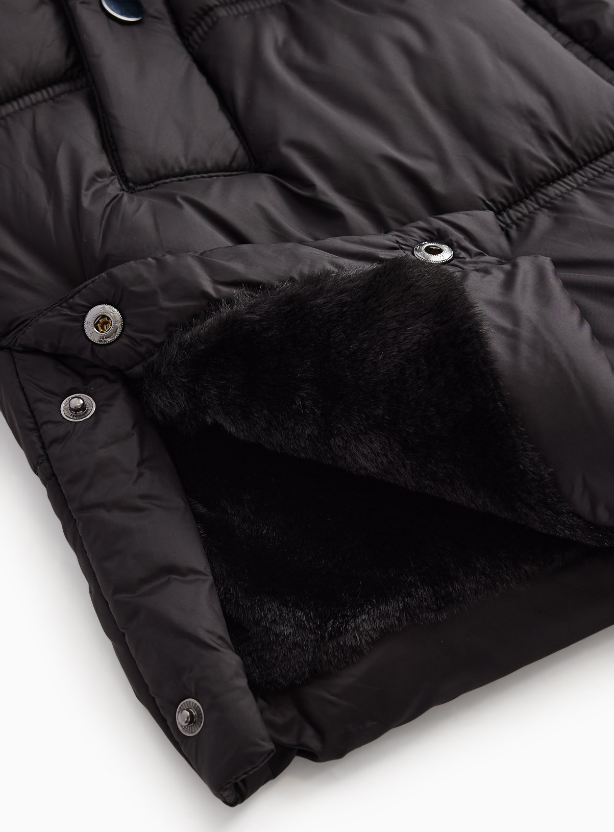 Black Fluffy Hood Puffer Jacket 9-10 years - Image 4 thumbnail